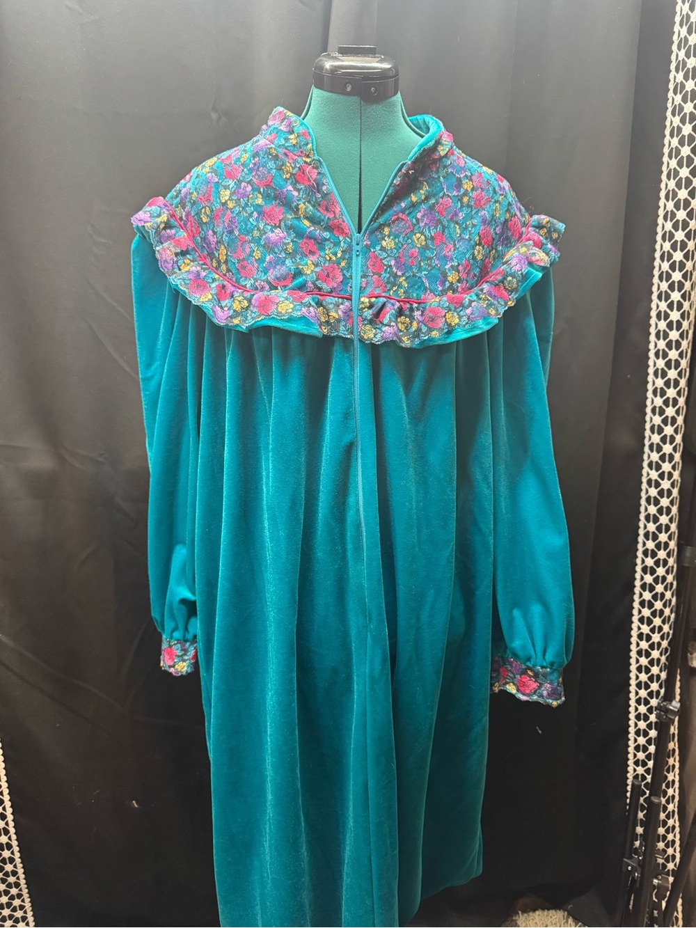 Teal Velvet Floral Trim Women's Robe